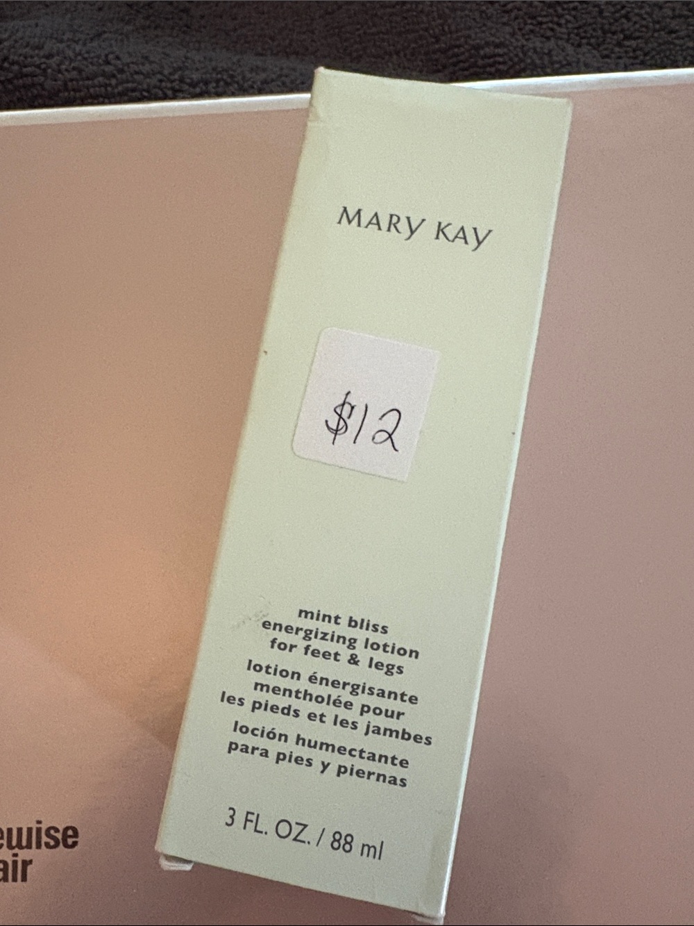 Mary Kay Mint Bliss Foot & Leg Lotion - Light Green